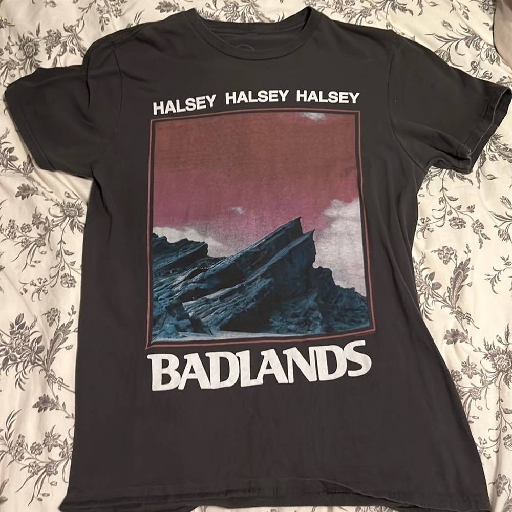 Halsey Badlands Medium Concert Tee